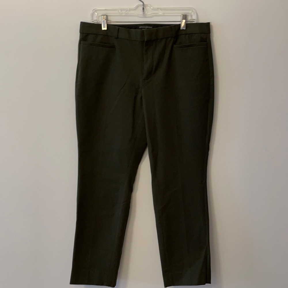 Curvy Mid-Rise Skinny Sloan Pant